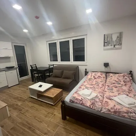 Apartment Buk 20 *